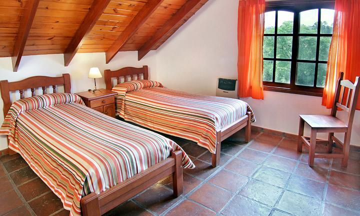 Complejo De Cabanas Llatani Los Reartes Bagian luar foto